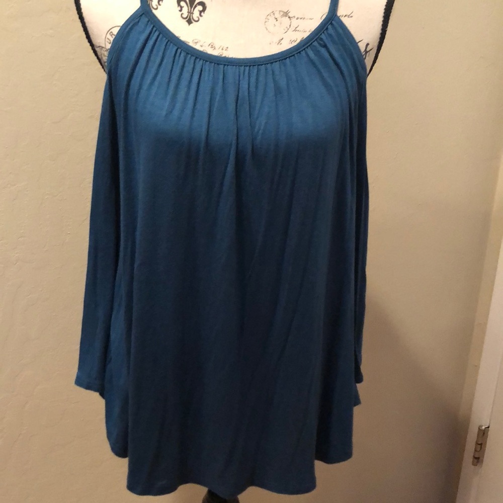 Peekaboo shoulder top